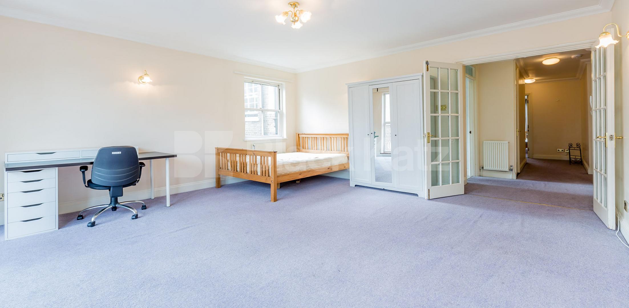 2 BED GOOD FOR 3 SHARERS OF CAMDEN ROAD!, 2 Bedroom, 1 bath, 1 reception Flat			 York Way, CAMDEN BORDERS